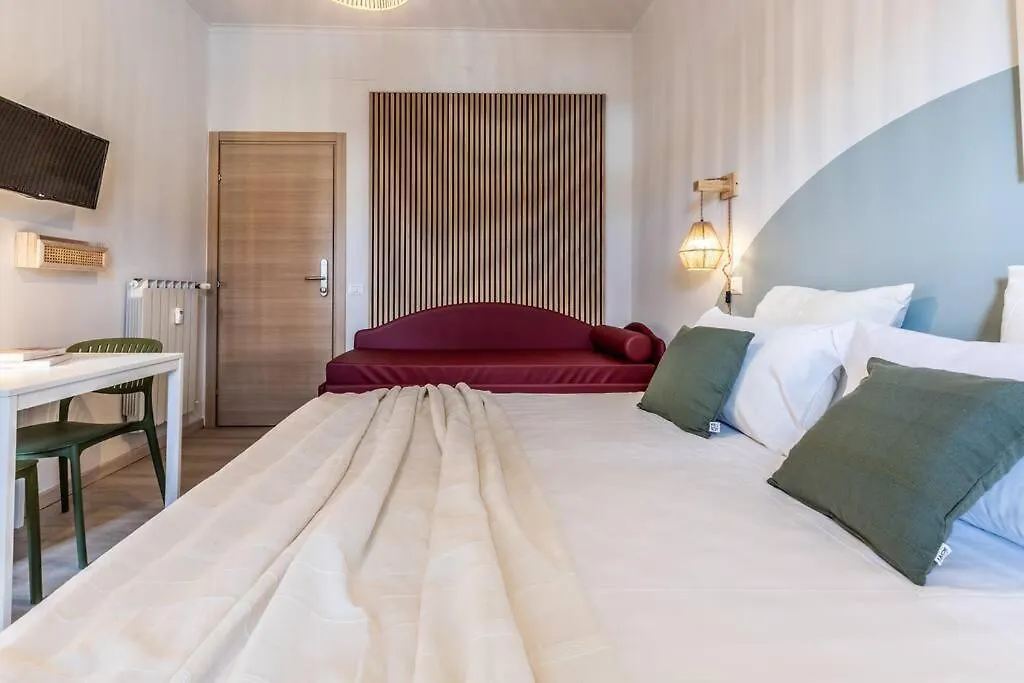 Apartment Dafne Rooms Un Soggiorno Energico E Pieno Di Vita Rome